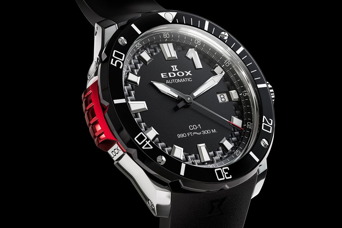 「エドックス　クロノオフショア1 ベゼルロック デイト オートマティック」（品番： 80137-3NR-CANN、38万5000円 消費税込）
