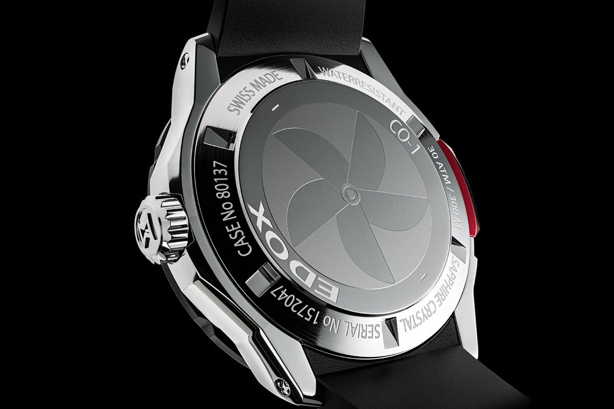 「エドックス　クロノオフショア1 ベゼルロック デイト オートマティック」（品番： 80137-3NR-CANN、38万5000円 消費税込）