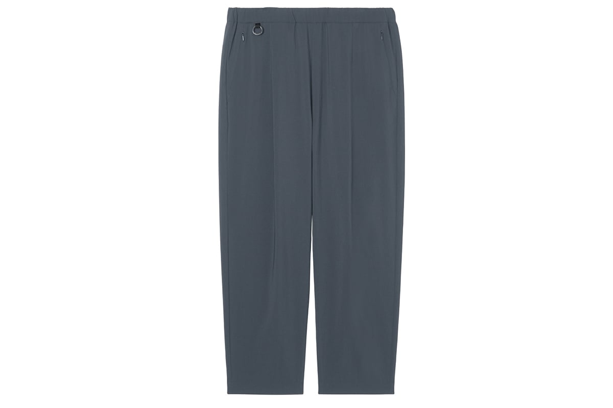 レギュラーパンツ：2万4200円