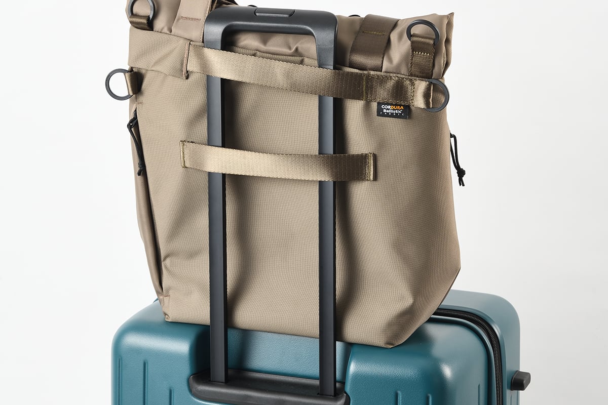 XTREC レイヤードヘルメットバッグ：1万9800円