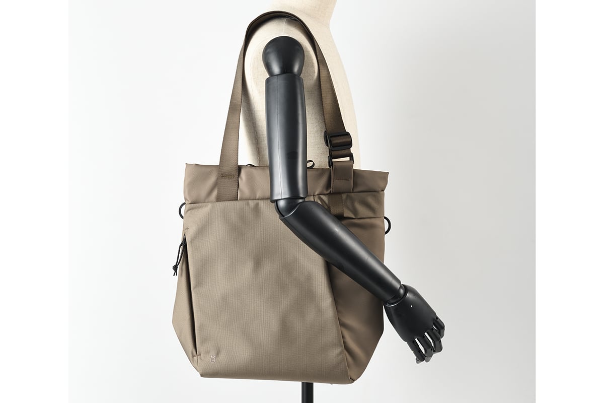 XTREC レイヤードヘルメットバッグ：1万9800円