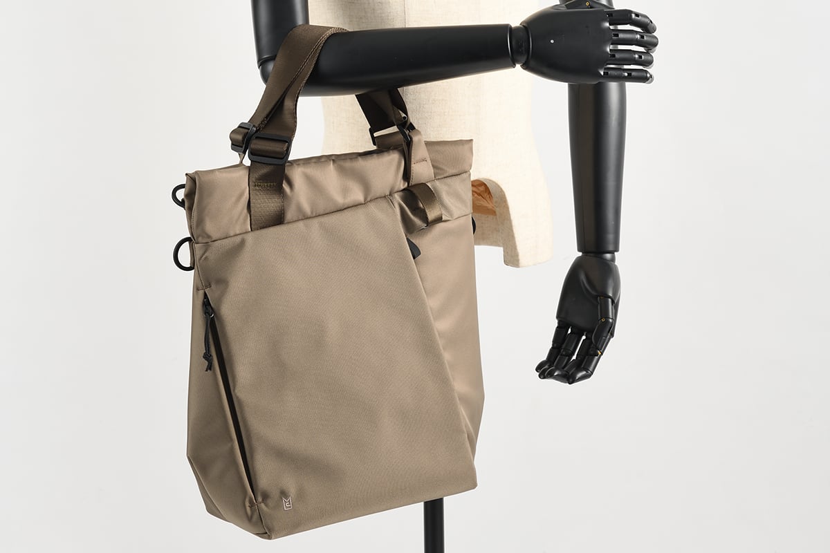 XTREC レイヤードヘルメットバッグ：1万9800円