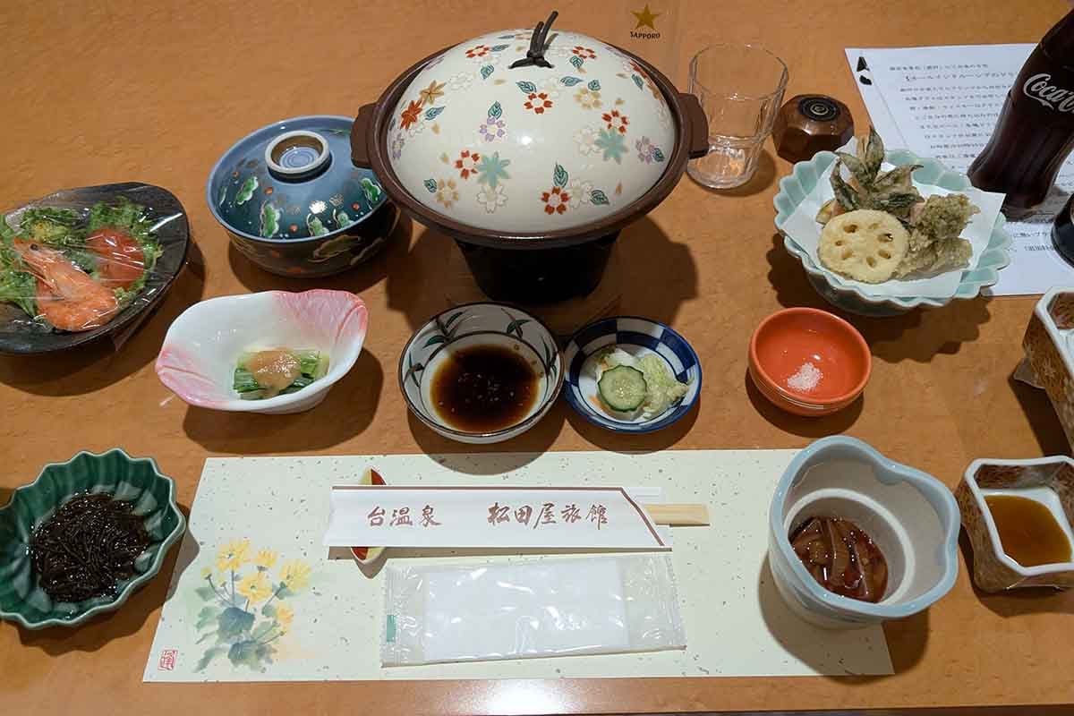松田屋旅館の夕食