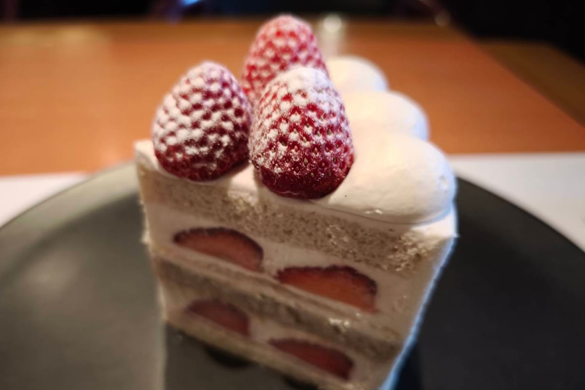 「新エクストラスーパーあまおうショートケーキ」：3456円