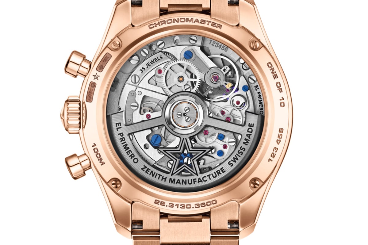 同じくシースルーバック。ブラックラバーストラップも付属する。