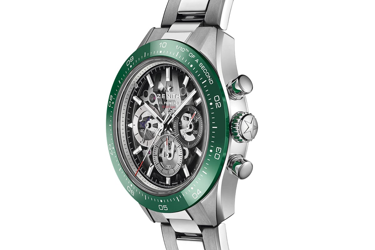 ダイヤルはあえて周辺をブラックで着色。奥行きを感じさせるような表現だ。