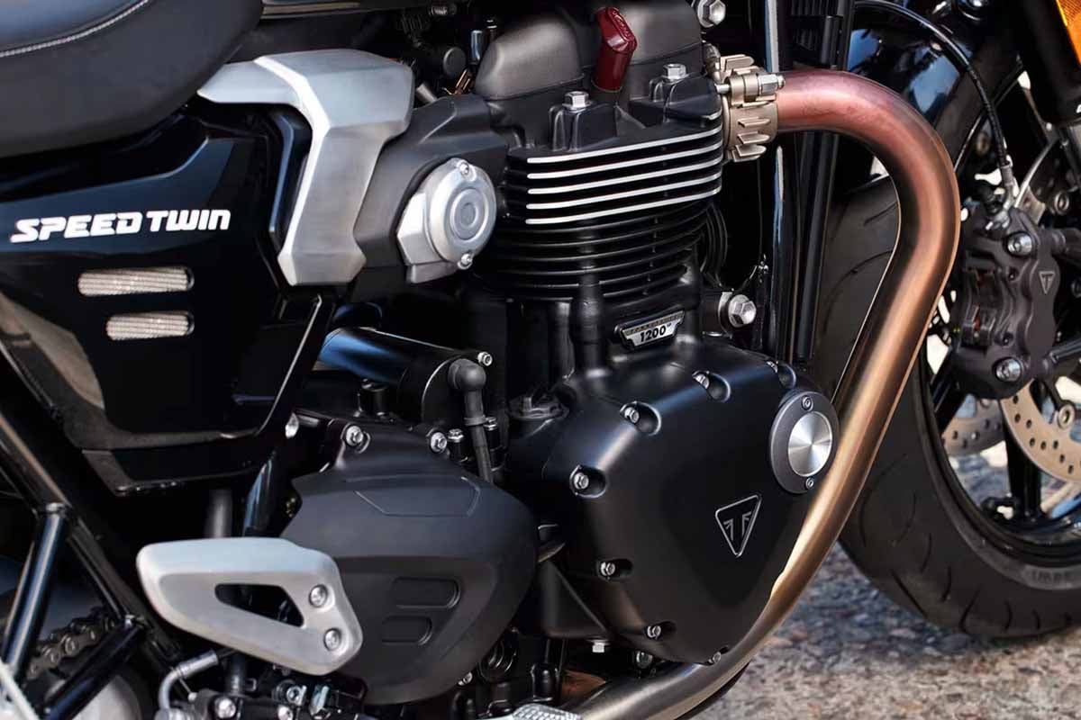 トライアンフ「スピードツイン1200」