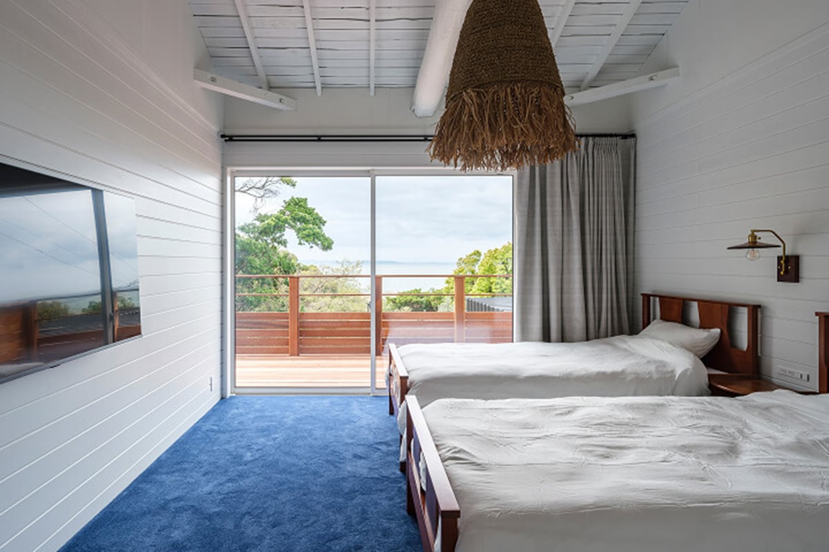 海と森に囲まれた一棟貸し別荘「海と森と宿 mina-to（みなと）」