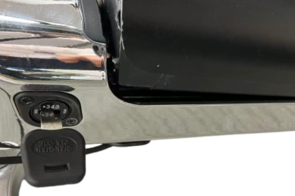 取り外して充電可能