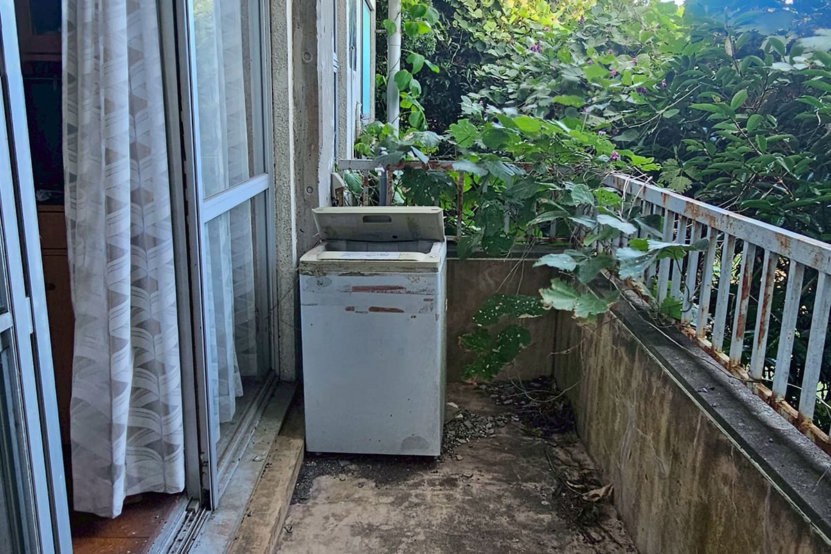 生活感が残るベランダ