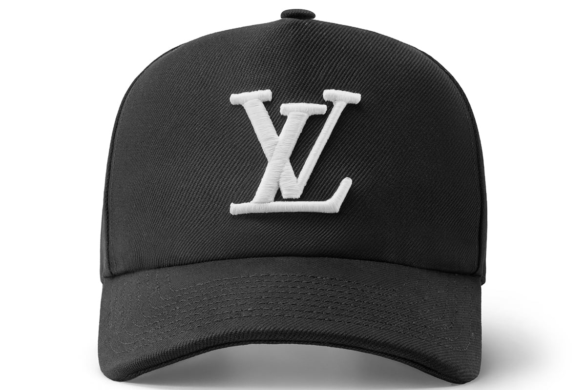 キャップ・LV トラッカー：11万1100円