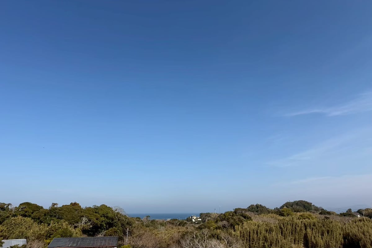 屋上から望む館山湾の絶景