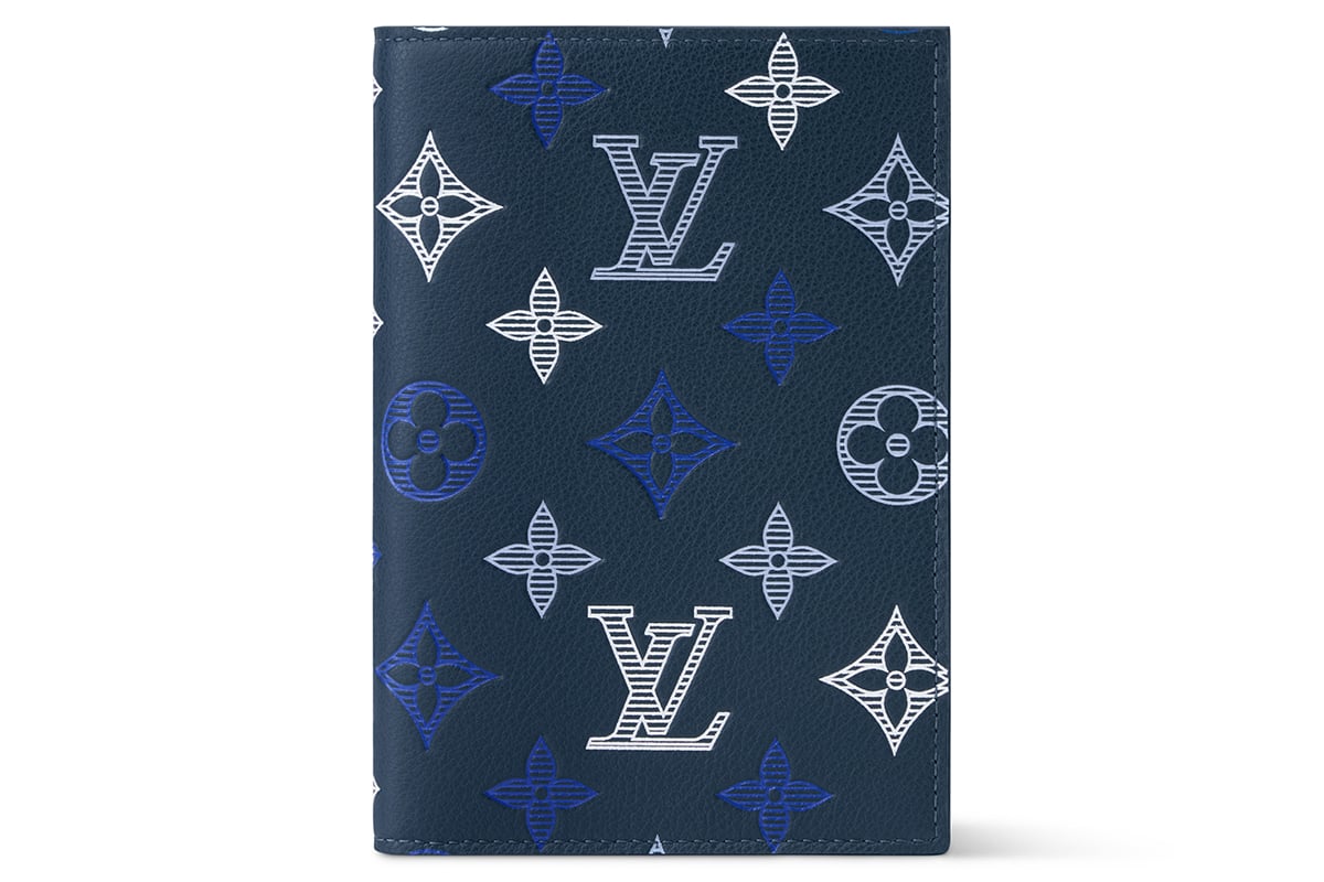 パスポートカバー クーヴェルテュール・パスポール：8万4700円