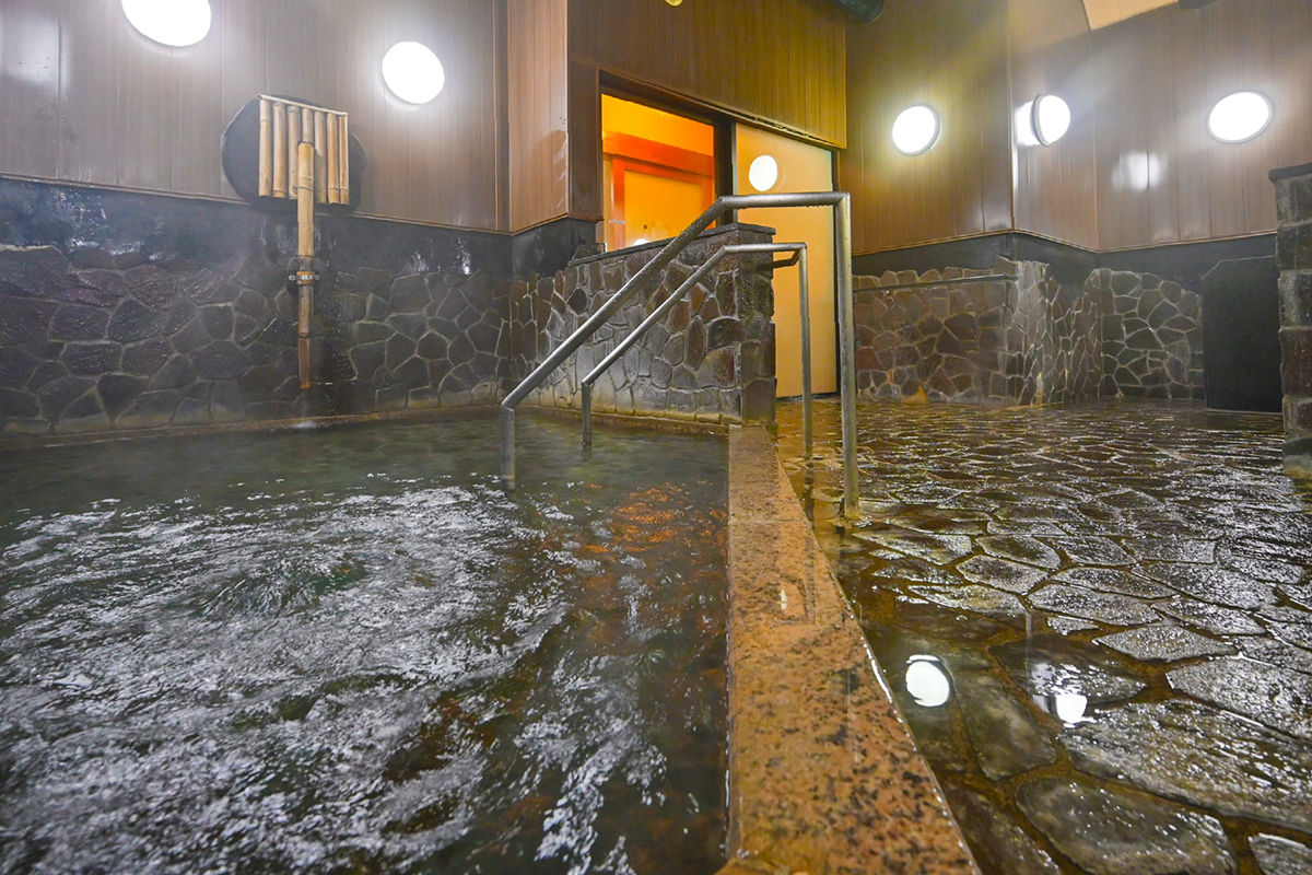 神奈川県「飯山温泉」