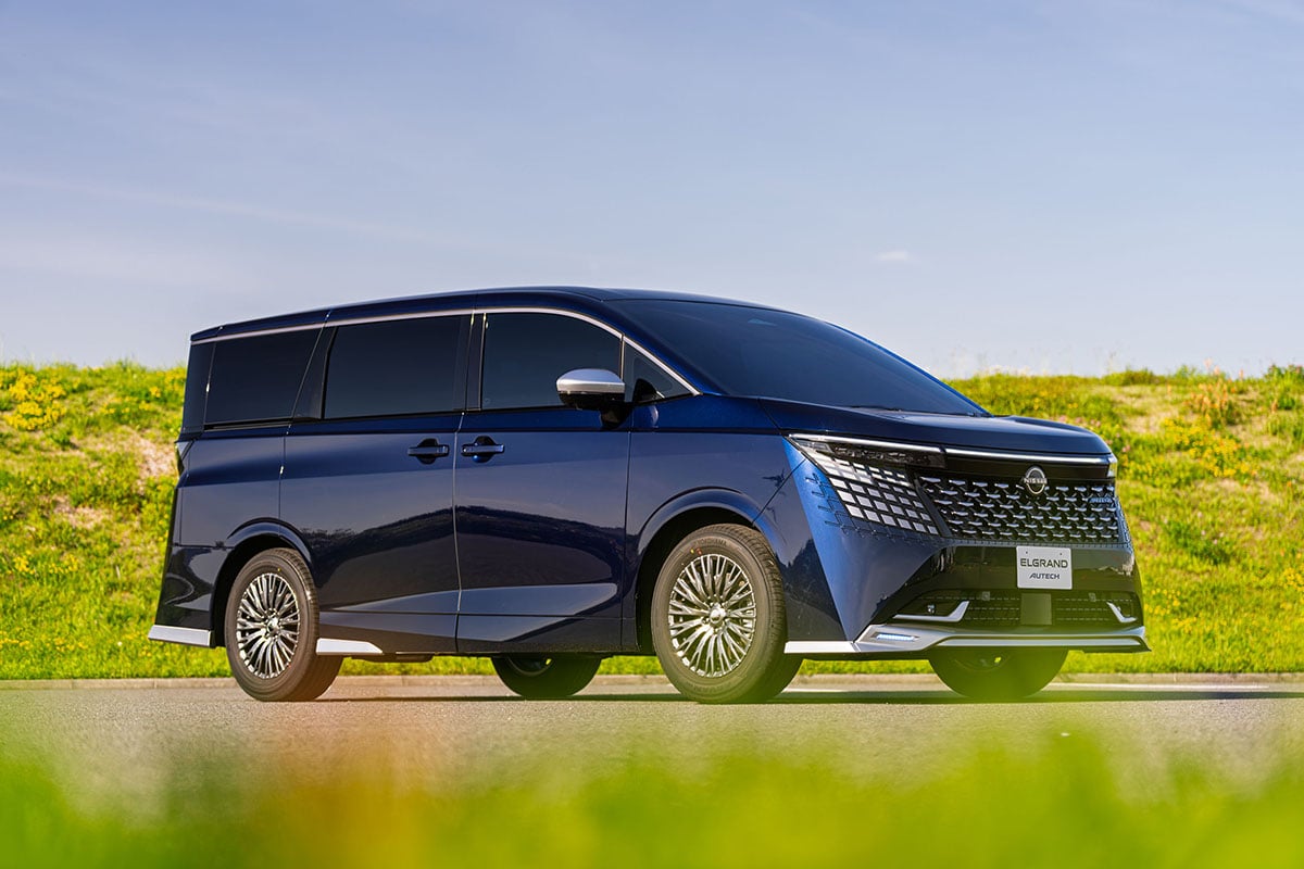 日産 新型「エルグランド AUTECH」