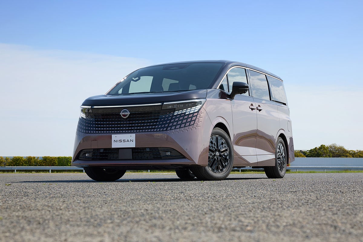 日産 新型「エルグランド」