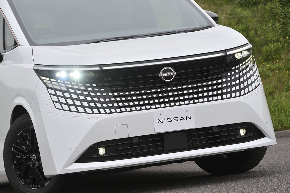 日産 新型「エルグランド」