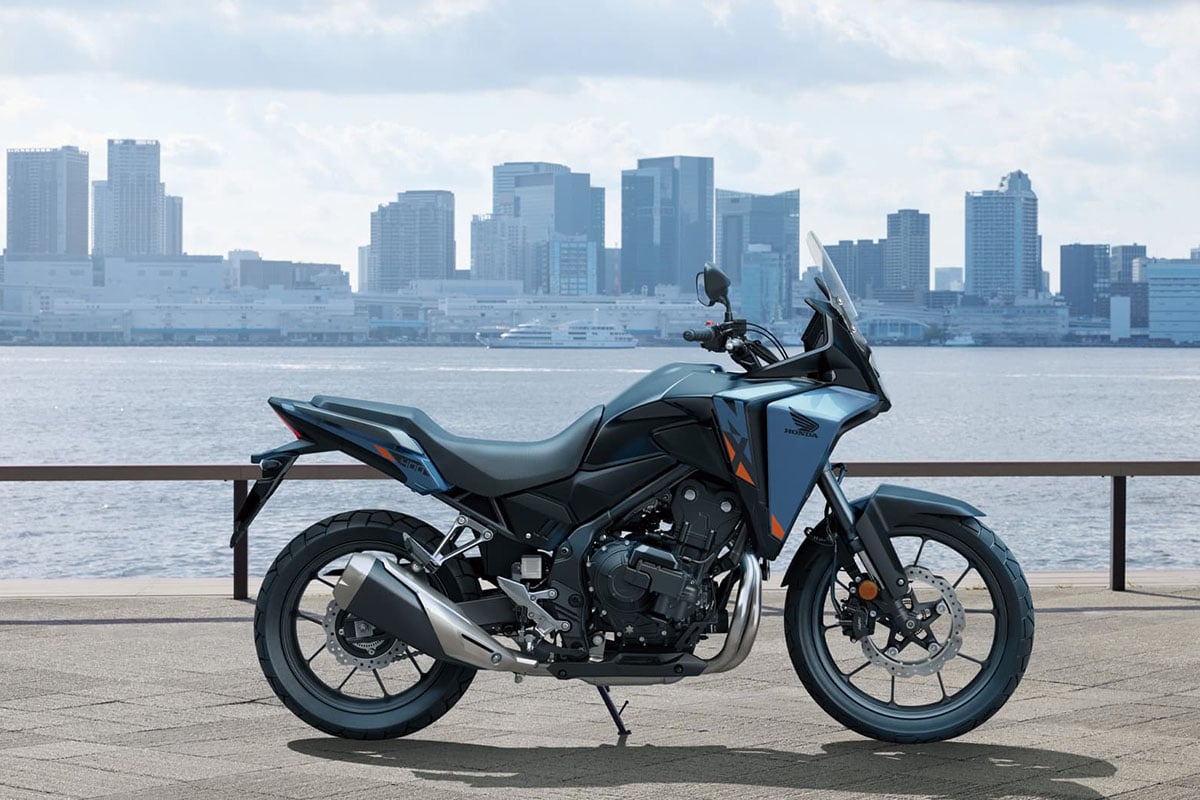 ホンダ新型「NX400 E-Clutch」