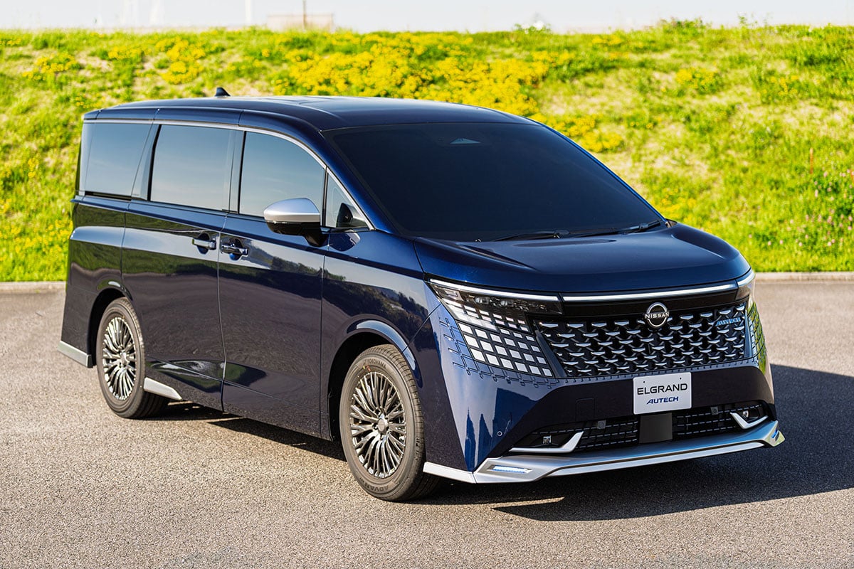 日産 新型「エルグランド AUTECH」