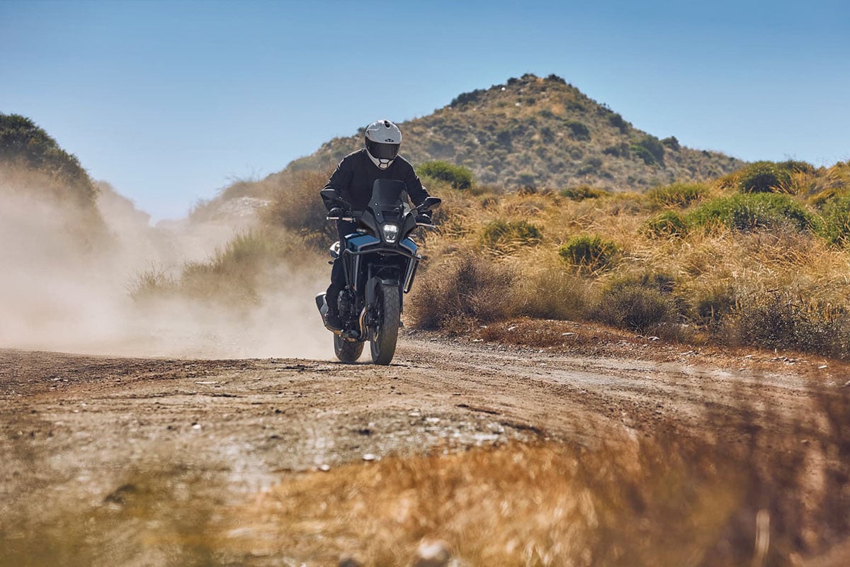 ホンダ新型「NX400 E-Clutch」