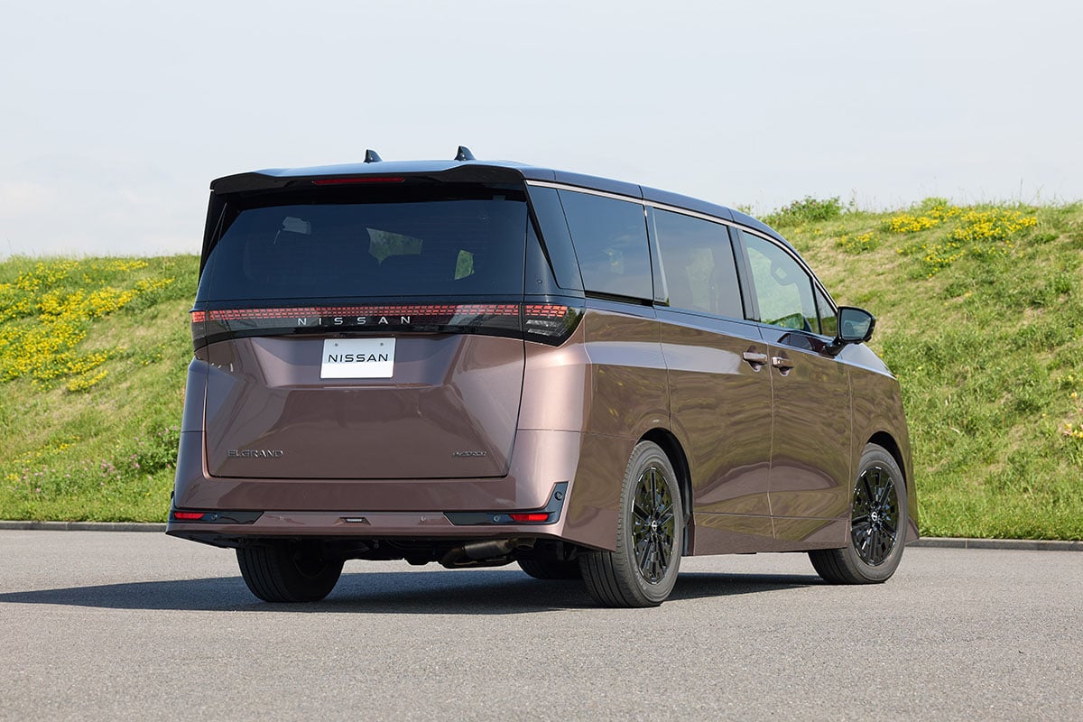 日産 新型「エルグランド」