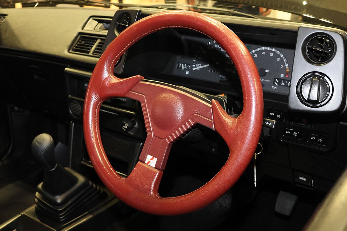 “TOM’S HERITAGE”のAE86「カローラ レビン」