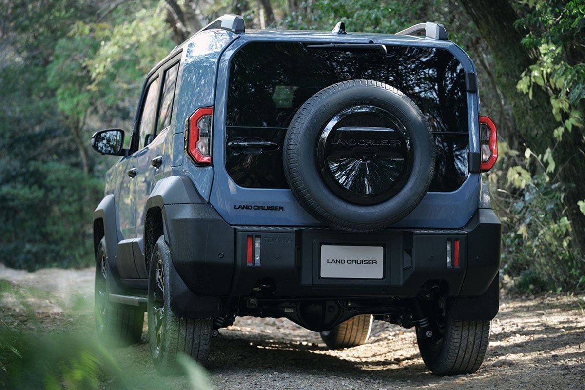 トヨタ新型「ランドクルーザー“FJ”」