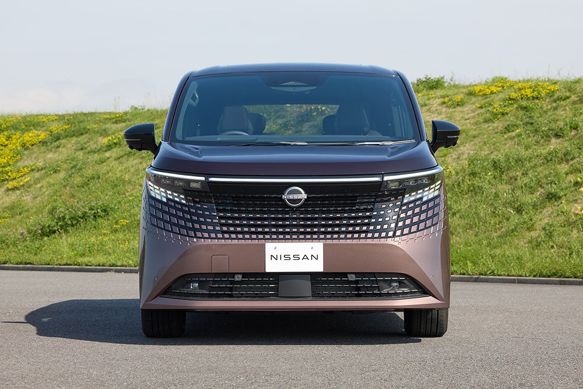 日産 新型「エルグランド」