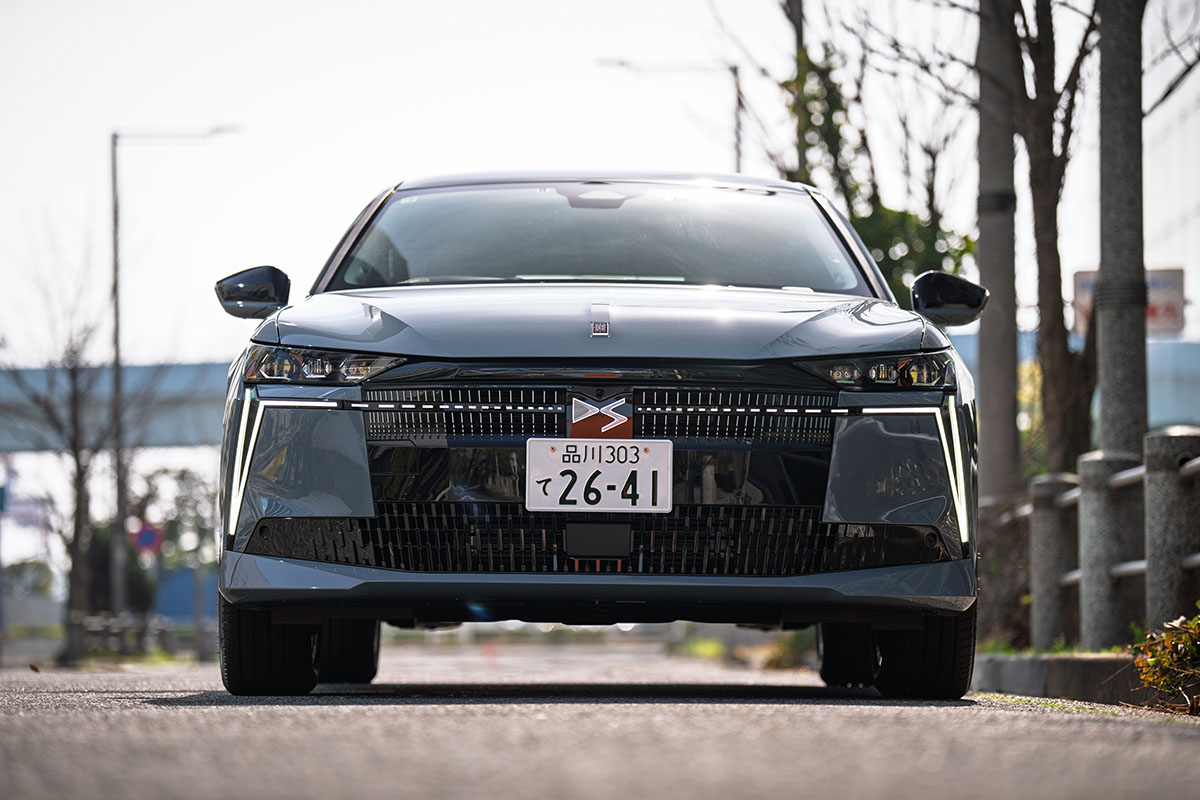 DS新型「N°4 ETOILE HYBRID」