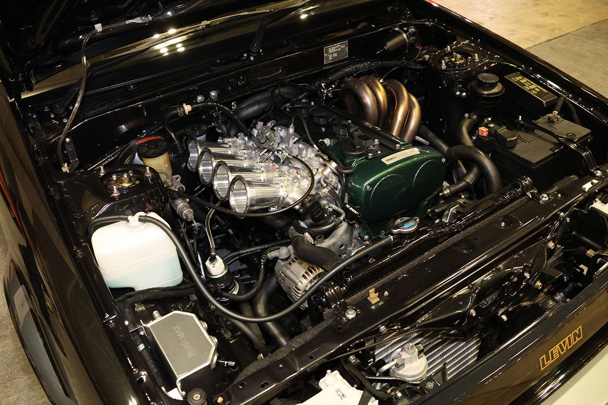 “TOM’S HERITAGE”のAE86「カローラ レビン」