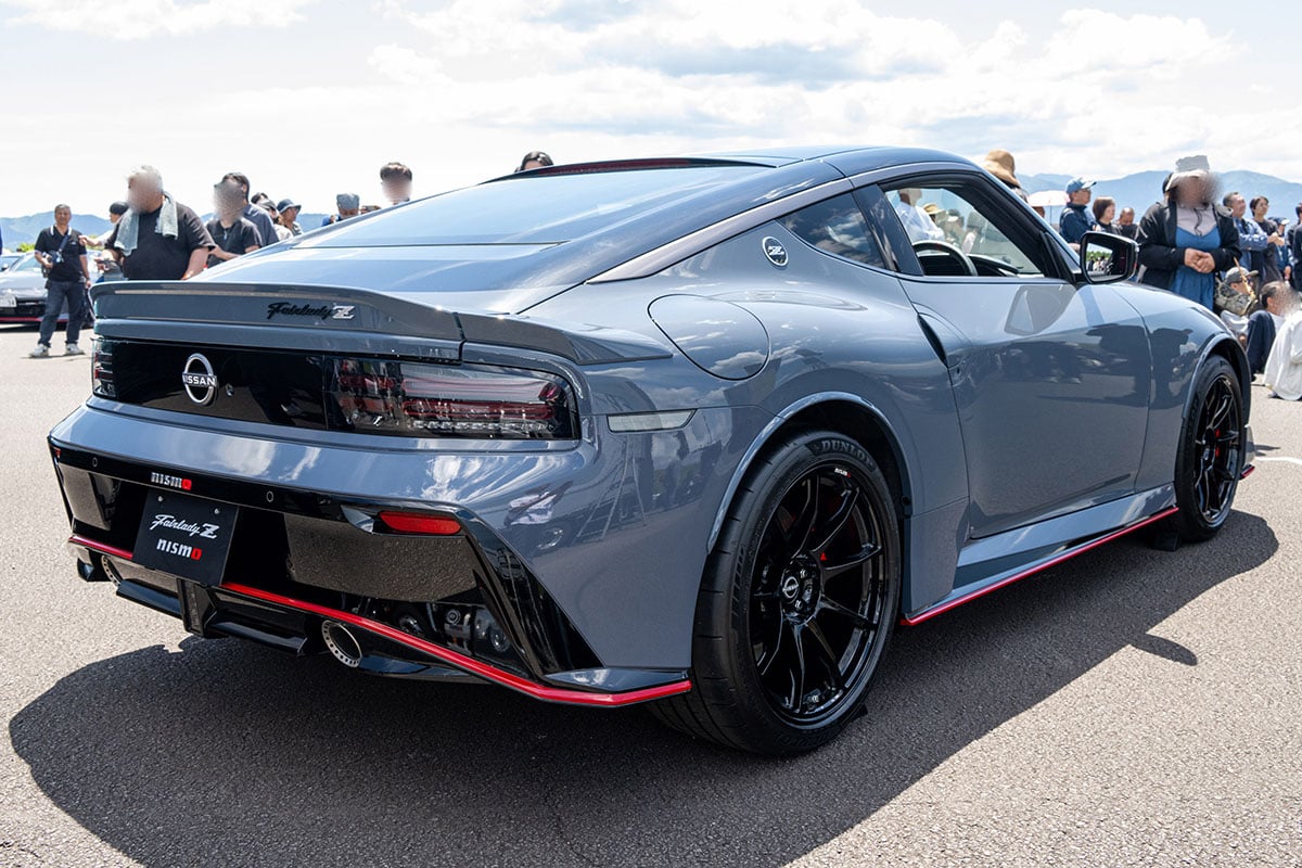 日産「フェアレディZ」の6速MT車