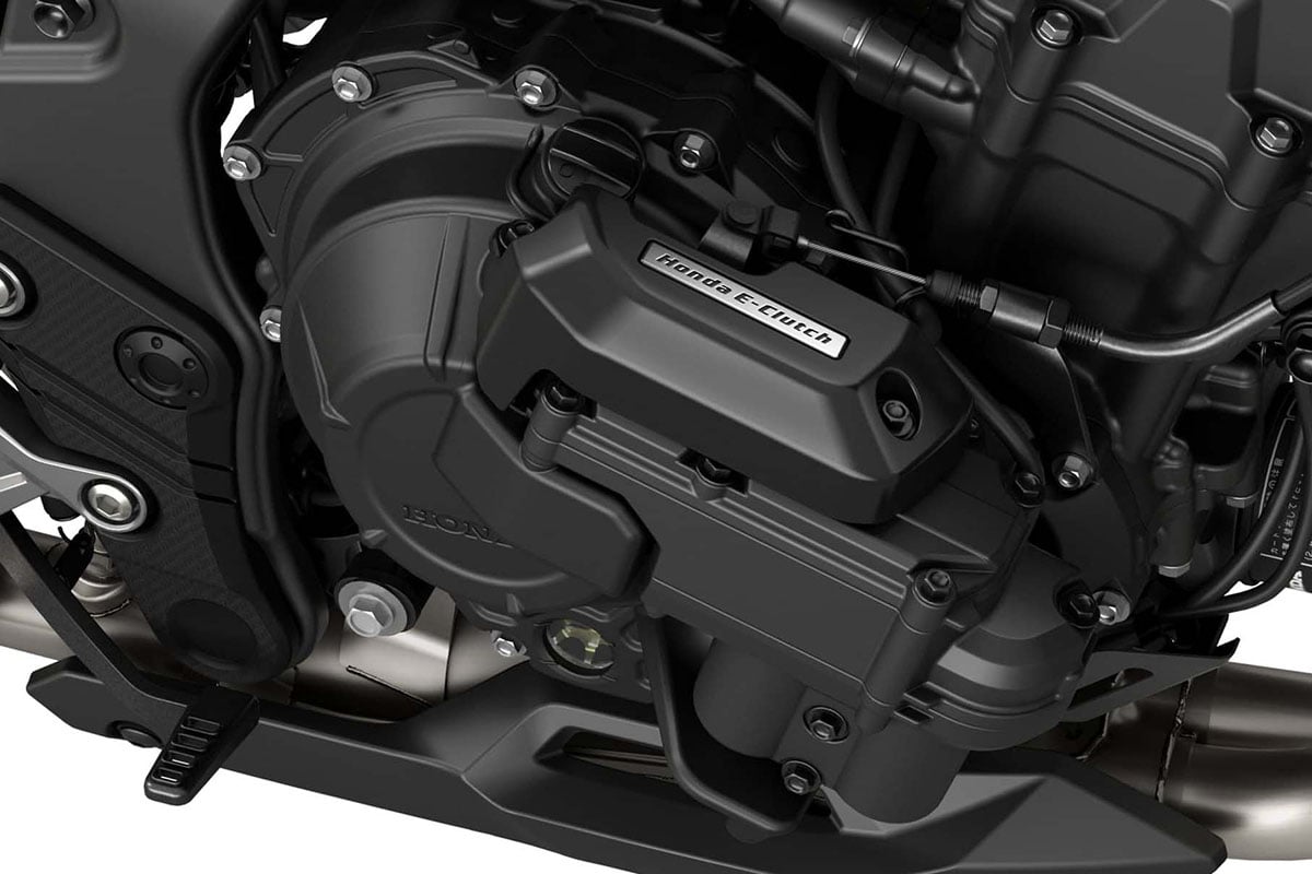 ホンダ新型「NX400 E-Clutch」