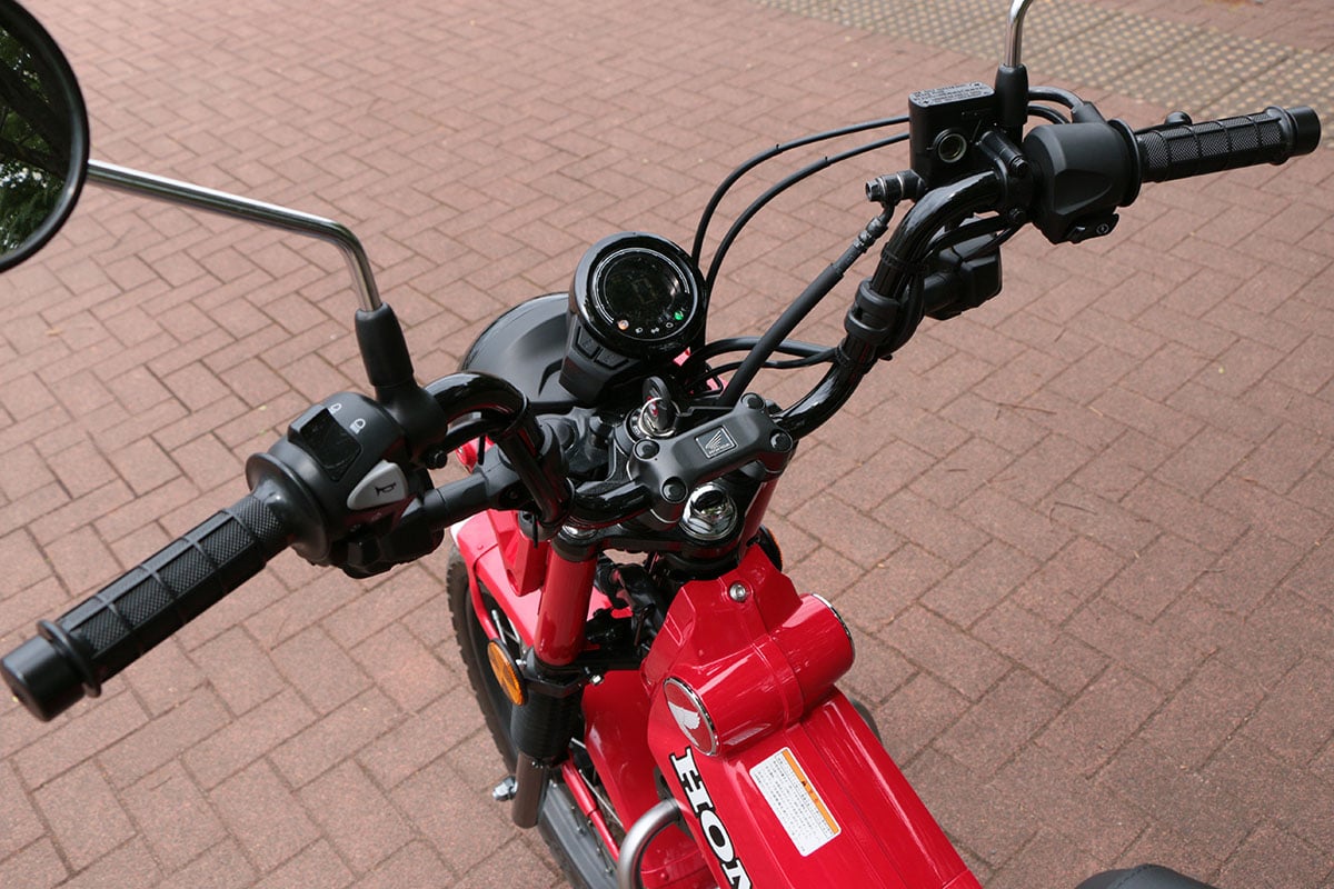 ホンダ「CT125・ハンターカブ」