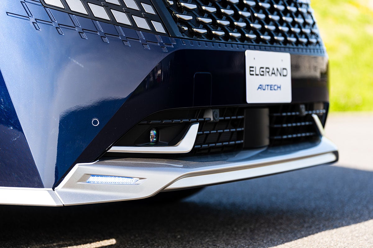 日産 新型「エルグランド AUTECH」