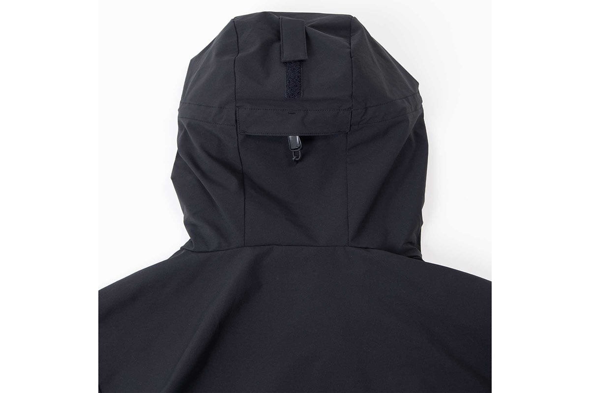 カリマー「arete LT parka」