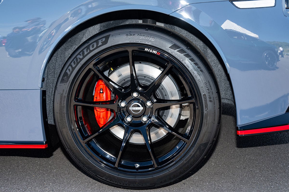 日産「フェアレディZ」の6速MT車