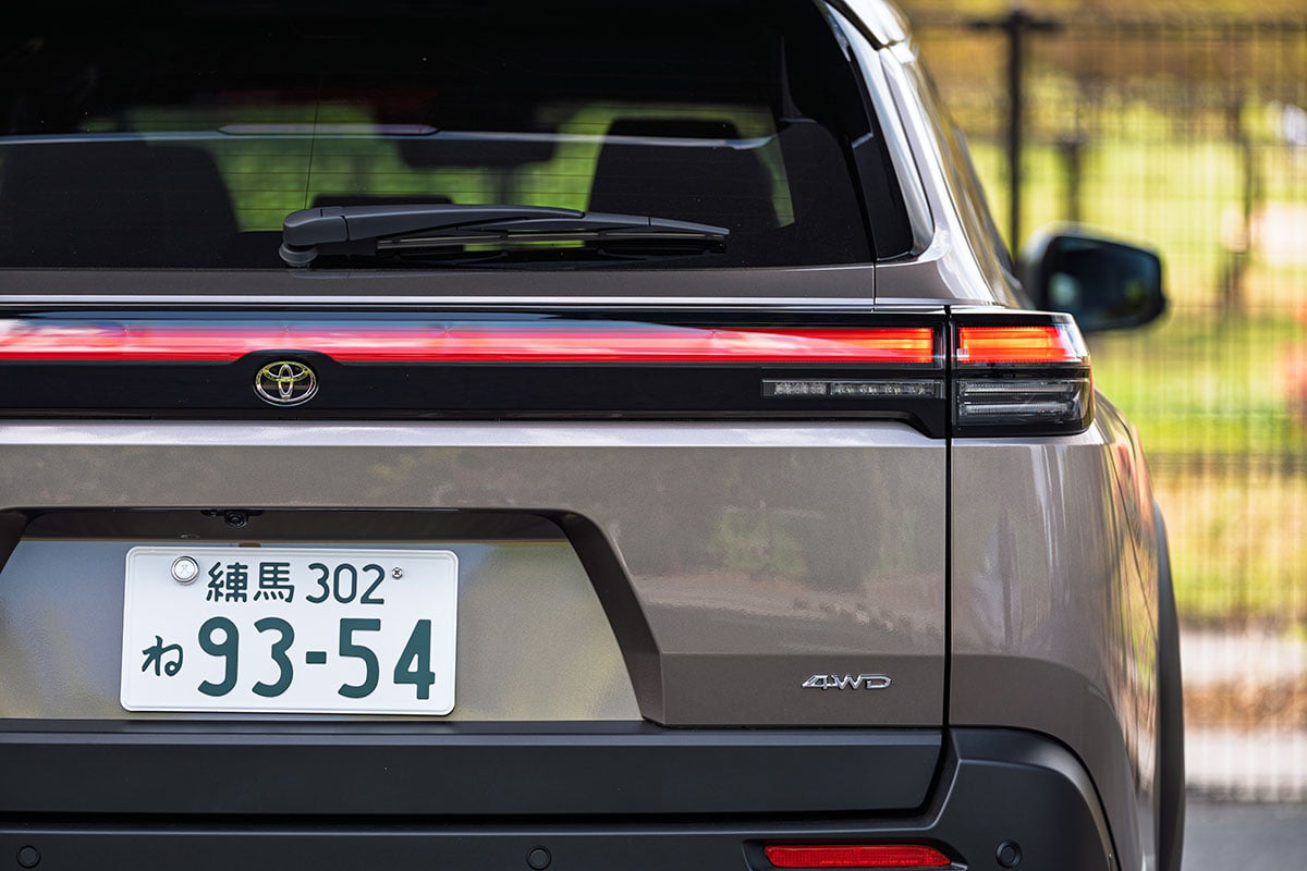 トヨタ「bZ4Xツーリング」