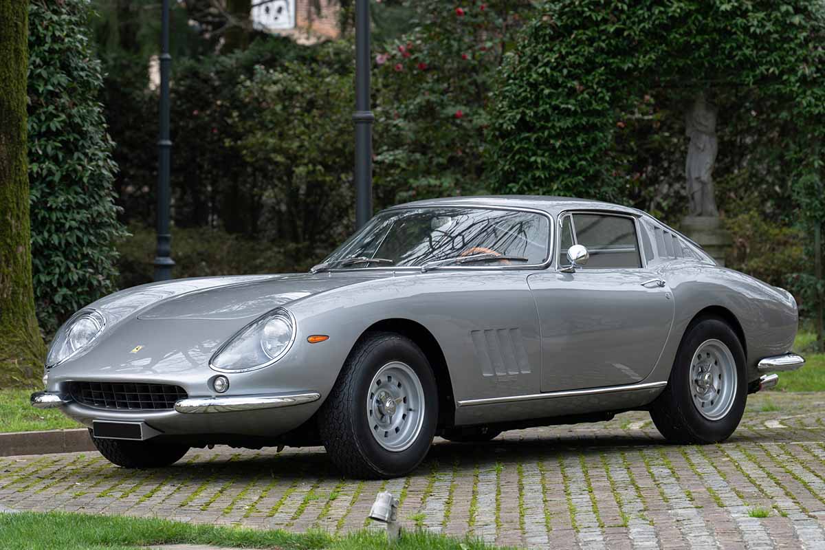オークションに出品され落札された1966年式フェラーリ「275GTB／6C」(c)2026 BROAD ARROW Auctions
