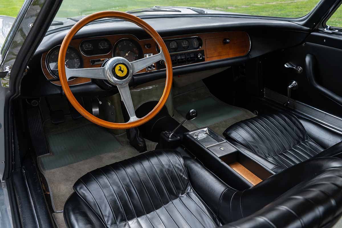 オークションに出品され落札された1966年式フェラーリ「275GTB／6C」(c)2026 BROAD ARROW Auctions