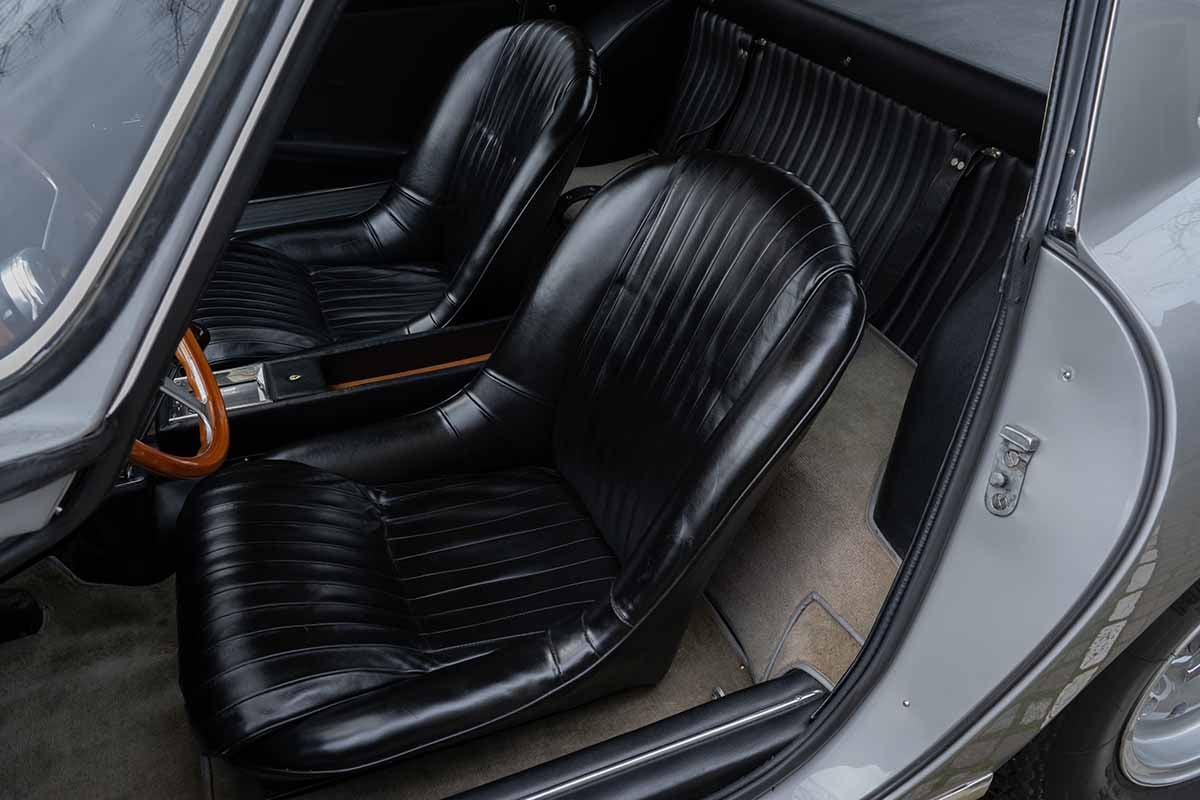 オークションに出品され落札された1966年式フェラーリ「275GTB／6C」(c)2026 BROAD ARROW Auctions