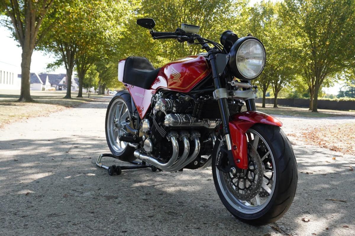 米国オークションに出品された1981年式ホンダ「CBXスーパースポーツ」カスタムモデル