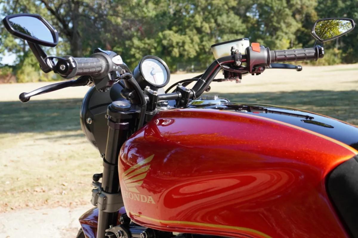 米国オークションに出品された1981年式ホンダ「CBXスーパースポーツ」カスタムモデル