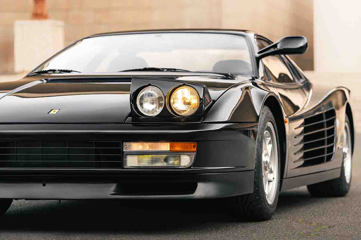 オークションに出品され落札された1986年式フェラーリ「テスタロッサ」Ivan Caravona(c)2026 Courtesy of RM Sotheby's