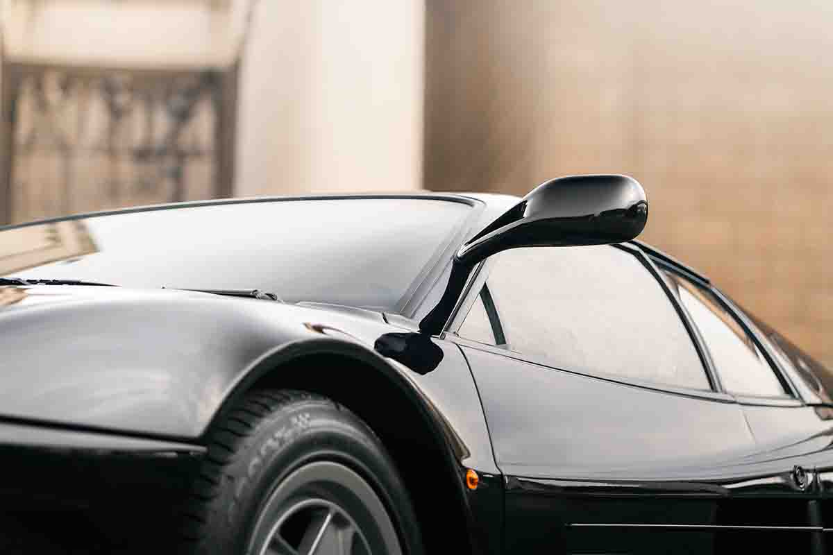オークションに出品され落札された1986年式フェラーリ「テスタロッサ」Ivan Caravona(c)2026 Courtesy of RM Sotheby's