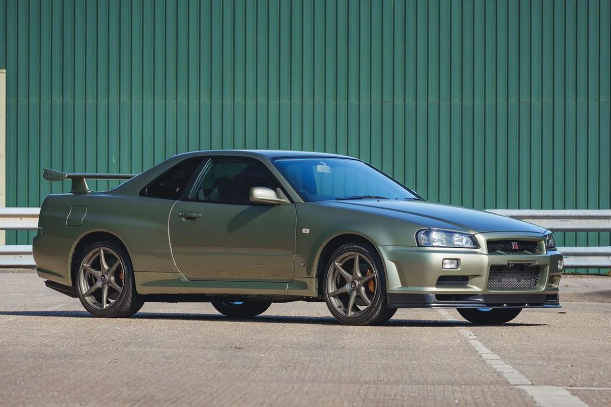 海外オークションに出品される予定の2002年式日産「スカイラインGT−R　VスペックIIニュル」(c)2026 BROAD ARROW Auctions