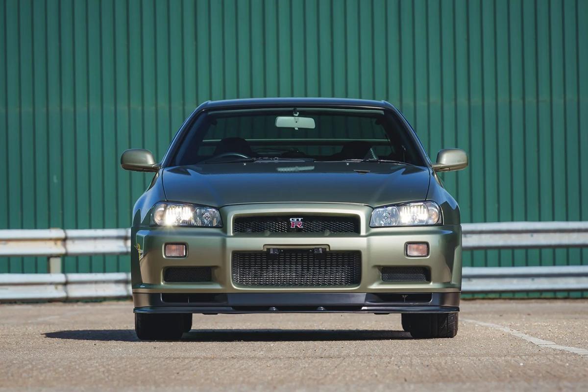 海外オークションに出品される予定の2002年式日産「スカイラインGT−R　VスペックIIニュル」(c)2026 BROAD ARROW Auctions