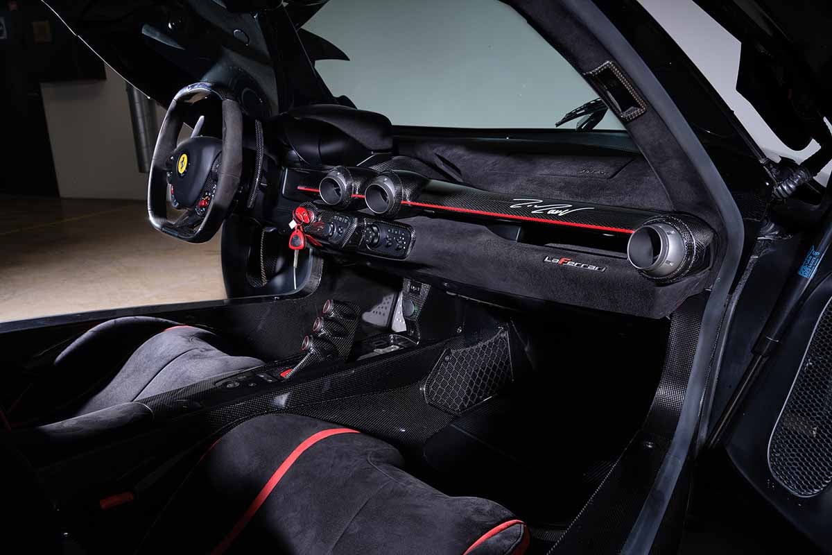 オークションに出品予定の2014年式フェラーリ「ラ・フェラーリ」Tom Hans(c)2026 Courtesy of RM Sotheby's