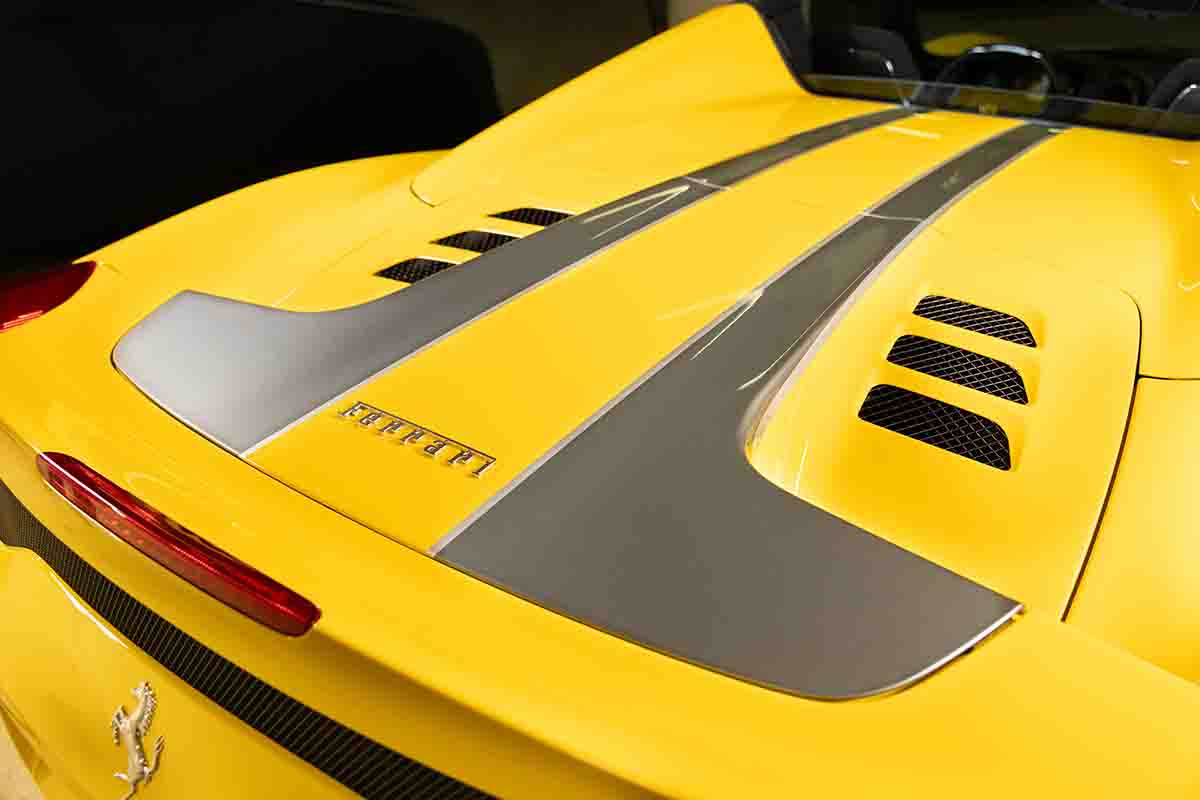 オークションに出品され高値落札された2015年式フェラーリ「458スペチアーレA」Tom Gidden(c)2026 Courtesy of RM Sotheby's