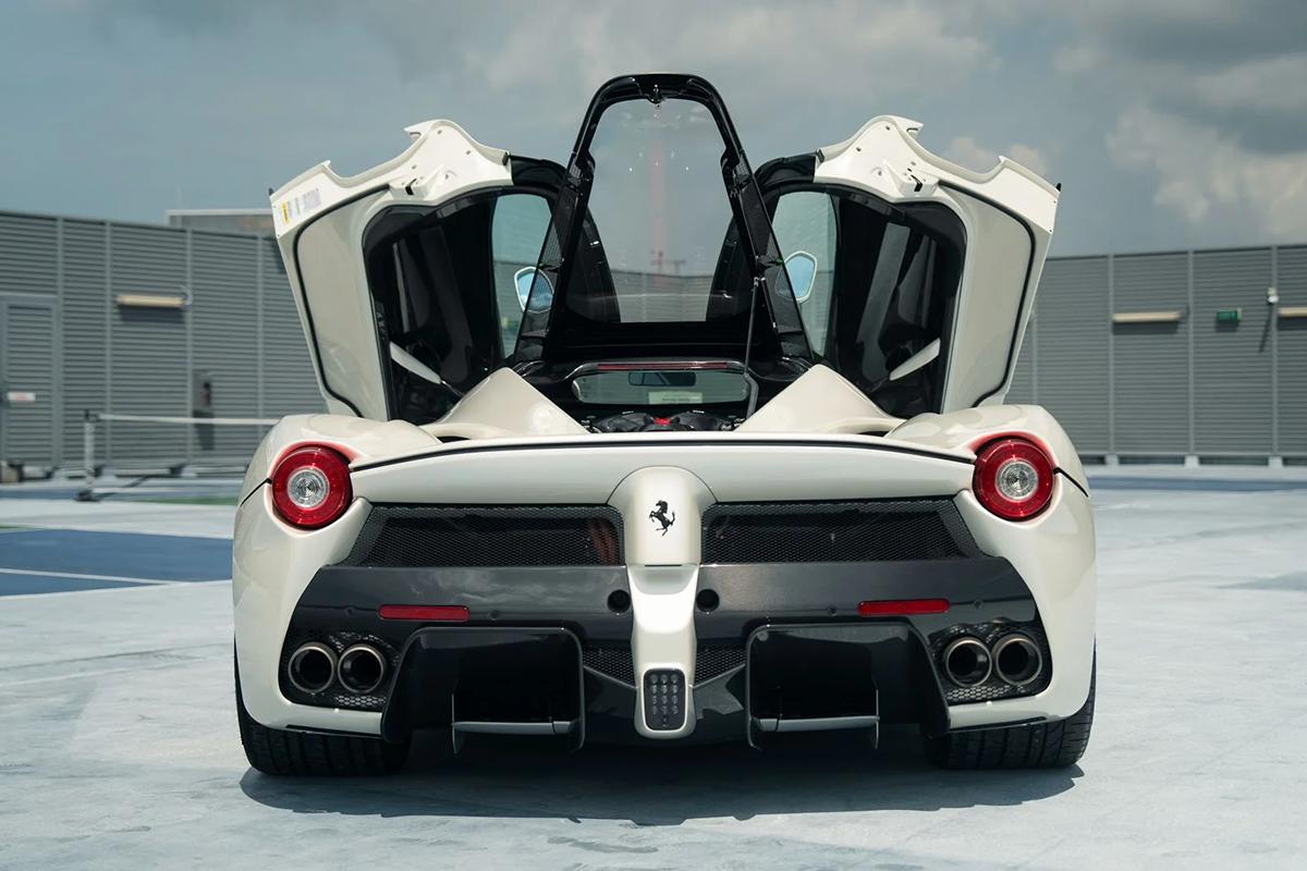オークションに出品予定の2015年式フェラーリ「ラ・フェラーリ」(c)2026 BROAD ARROW Auctions