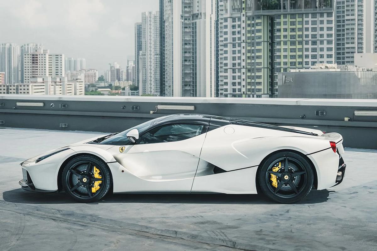 オークションに出品予定の2015年式フェラーリ「ラ・フェラーリ」(c)2026 BROAD ARROW Auctions